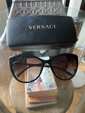 Versace Women's Black Oversized Cat-Eye Sunglasses with Brown Gradient Lenses